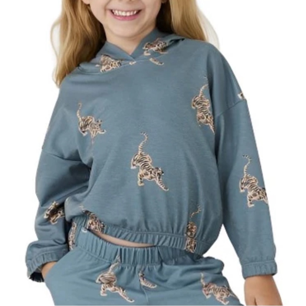 Onzie Kids yoga hooded tiger pullover 6/7